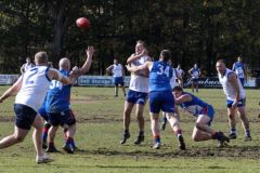 AFL-Game-Gisborne-11